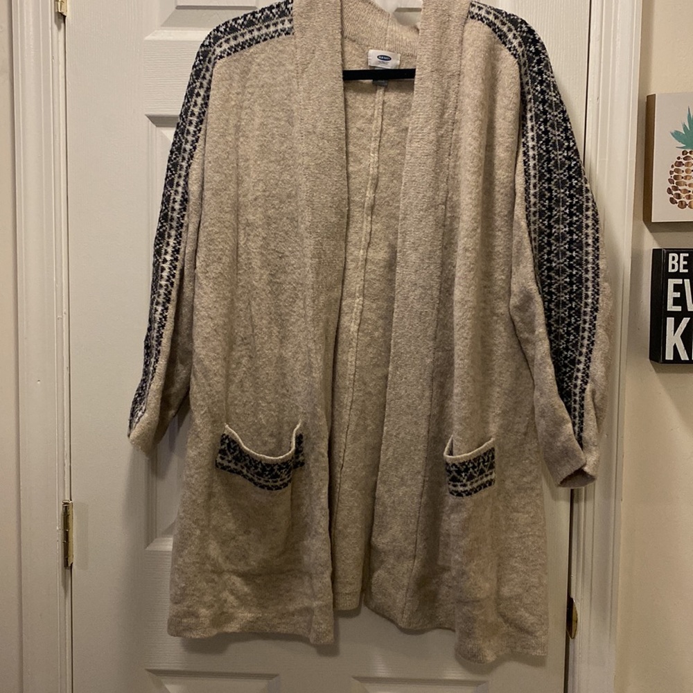 Beige Patterned Cardigan - Picture 2 of 5